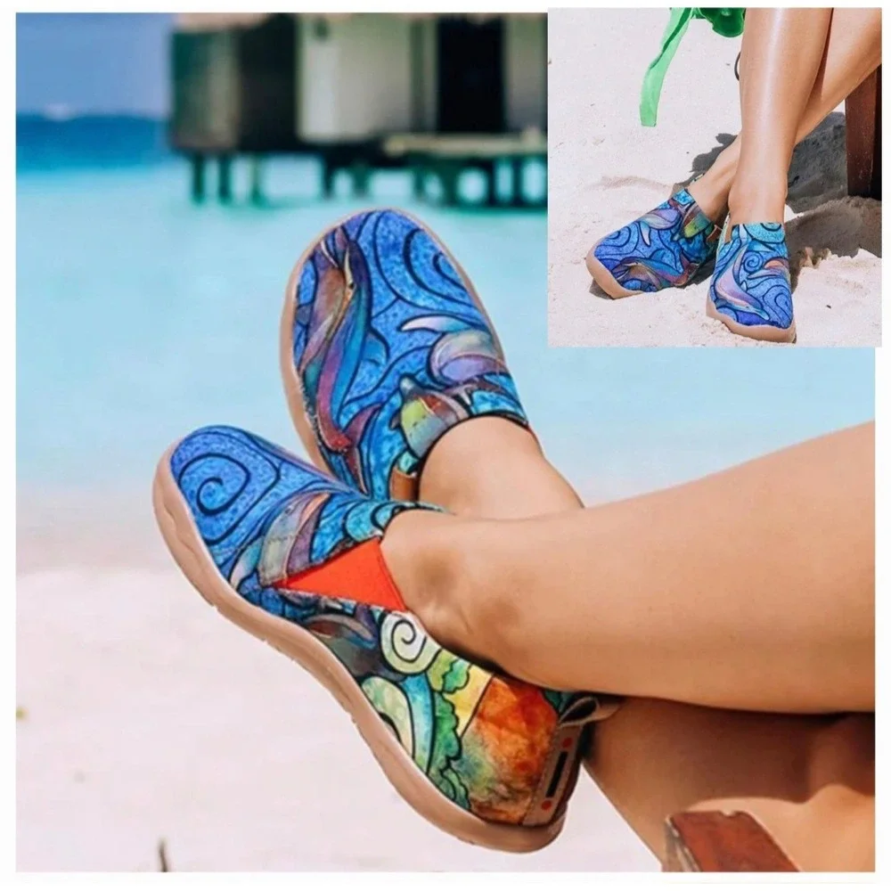 UIN Womens Painted Art Porpoise Toledo Canvas Slip-On Sneakers Loafers Size 6